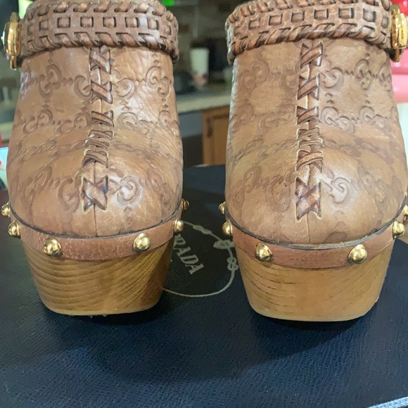 - Gucci clogs - Picture 5 of 15